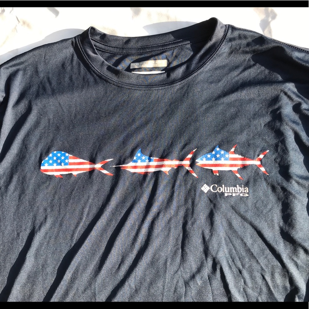 NWT Columbia Men’s PFG Navy blue Freedom Fish patriotic shirt-long sleeve UPF 50